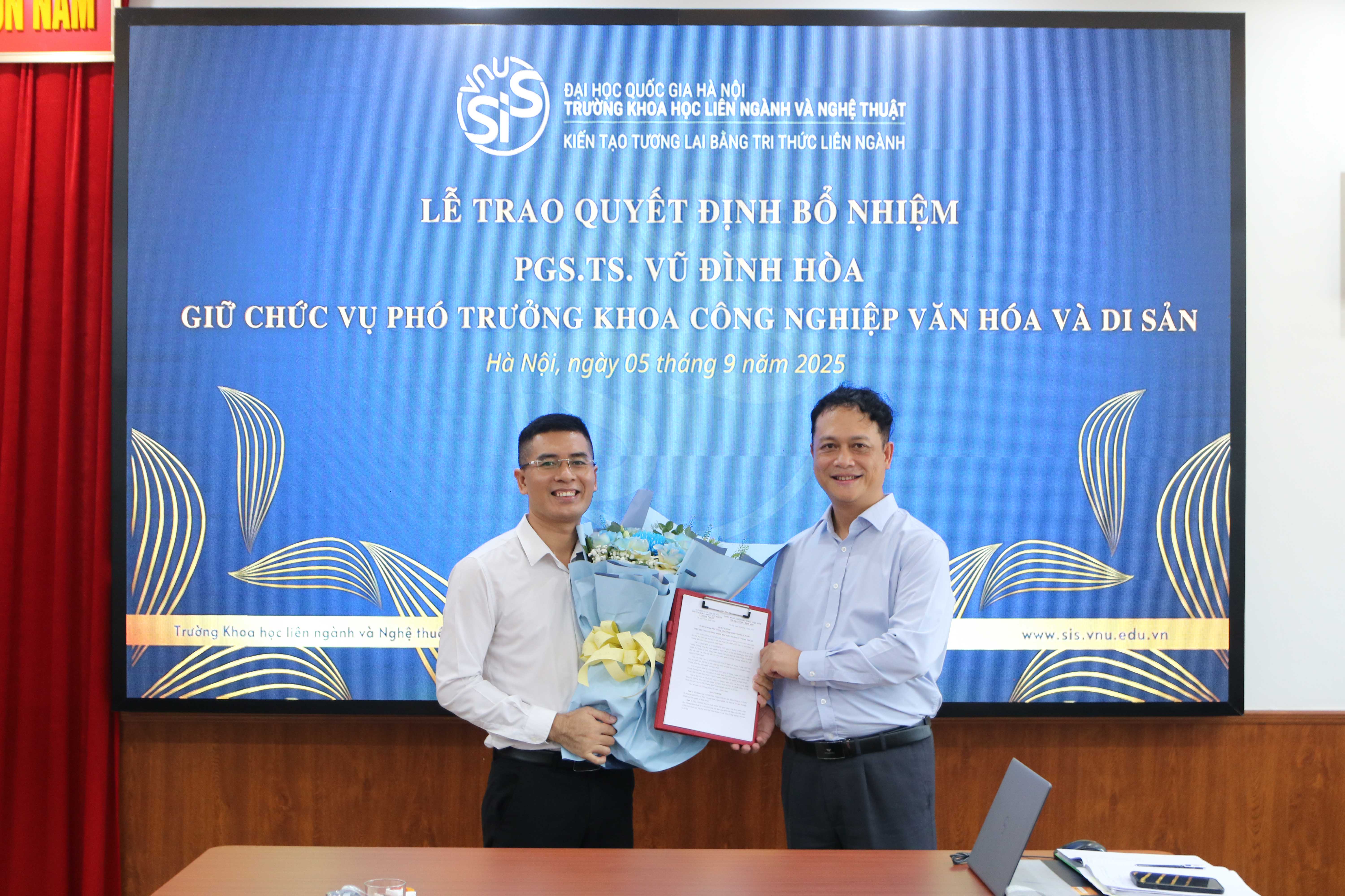 Lễ bổ nhiệm chức danh Phó Trưởng khoa Công nghiệp văn hóa và Di sản