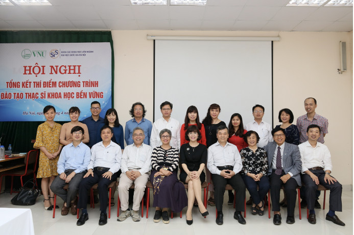 Hội nghị tổng kết thí điểm chương trình đào tạo Thạc sĩ Khoa học bền vững