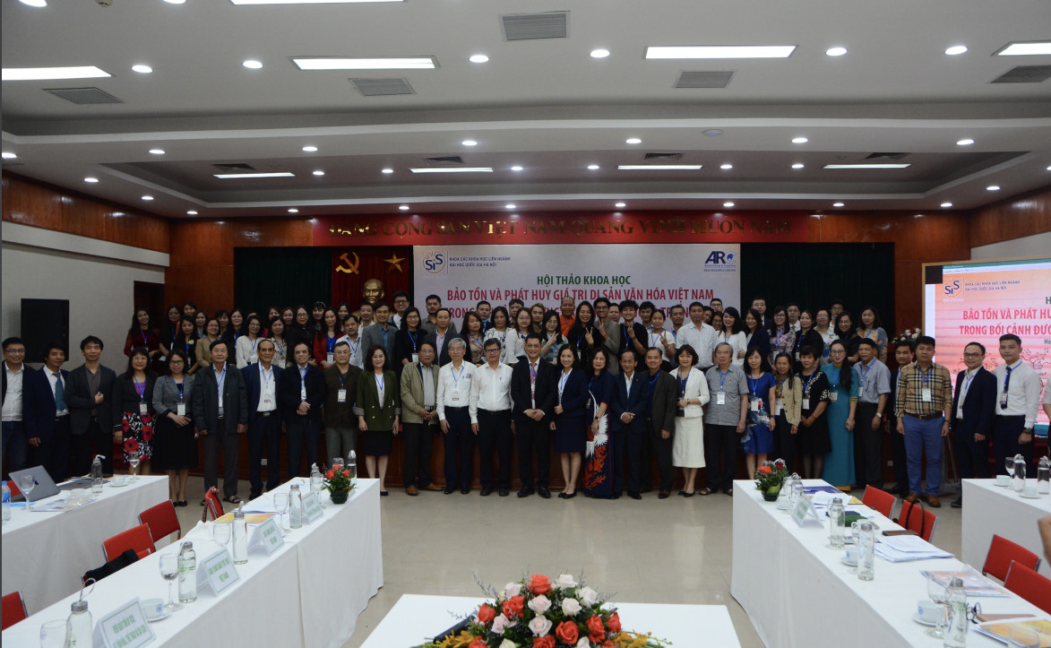 Hội thảo "Bảo tồn và phát huy giá trị di sản văn hóa Việt Nam trong bối cảnh đương đại: Thách thức và triển vọng"
