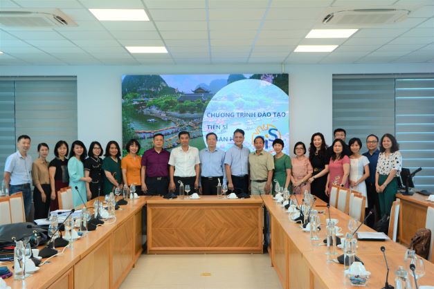 THẨM ĐỊNH CHƯƠNG TRÌNH ĐÀO TẠO TIẾN SĨ DI SẢN HỌC