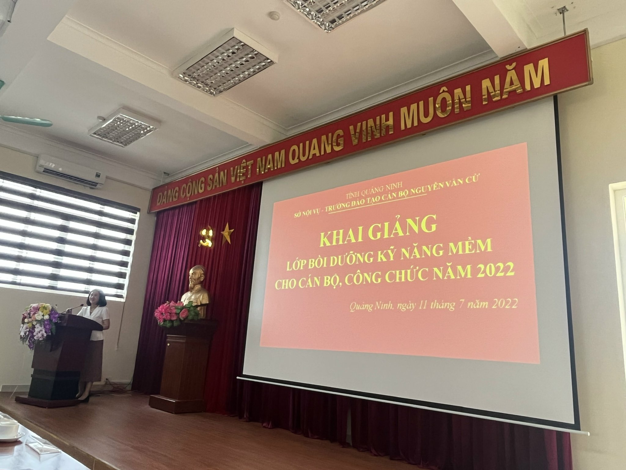 KHAI MẠC LỚP BỒI DƯỠNG KỸ NĂNG MỀM  CHO CÁN BỘ, CÔNG CHỨC NĂM 2022