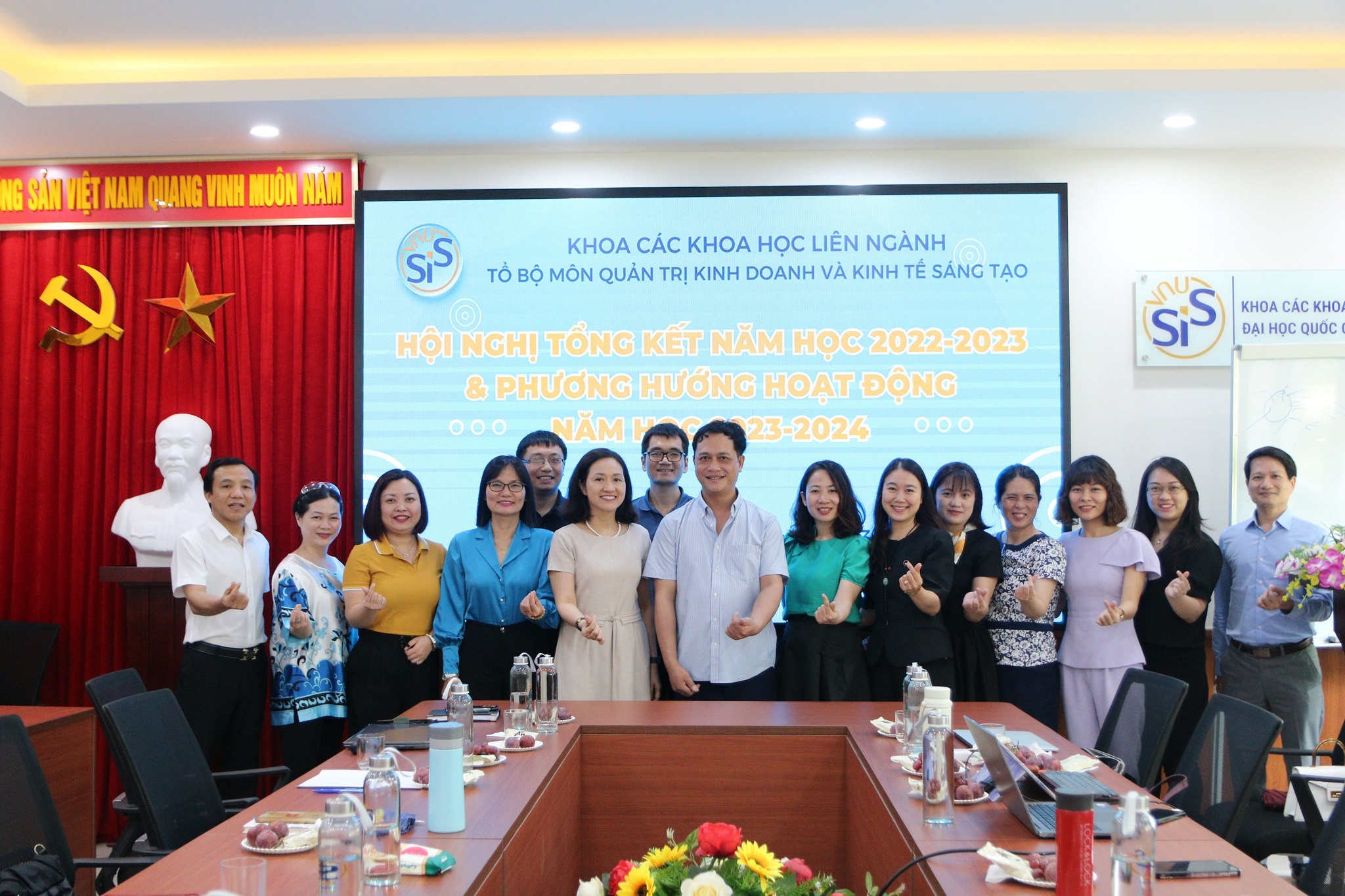 Tổng kết hoạt động đào tạo và nghiên cứu khoa học bộ môn Quản trị kinh doanh và kinh tế sáng tạo năm học 2022-2023