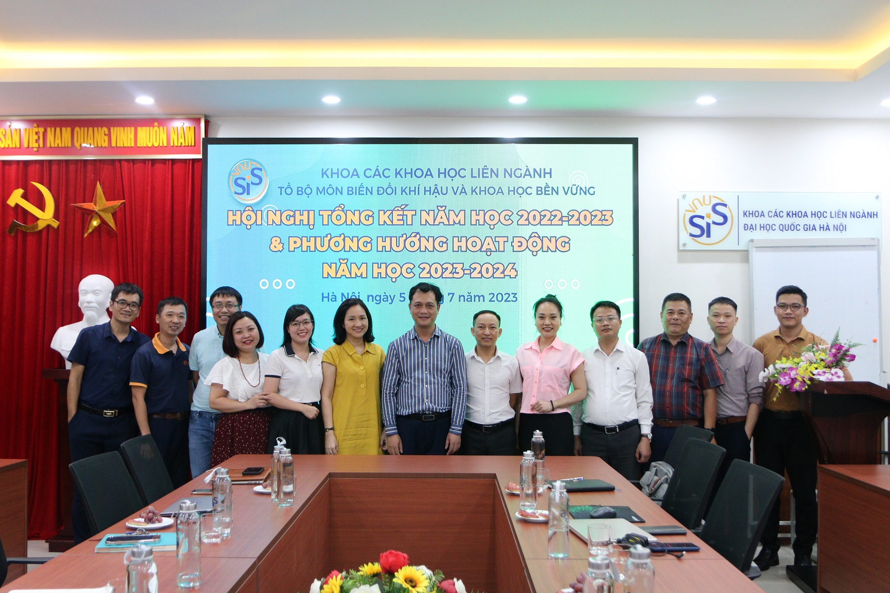 Tổng kết hoạt động đào tạo và nghiên cứu khoa học bộ môn Biến đổi khí hậu và khoa học bền vững năm học 2022-2023