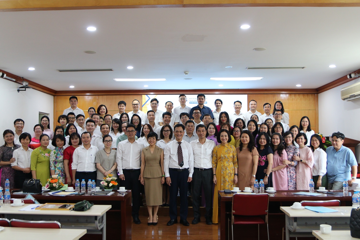 Hội nghị viên chức người lao động và tổng kết năm học 2022-2023