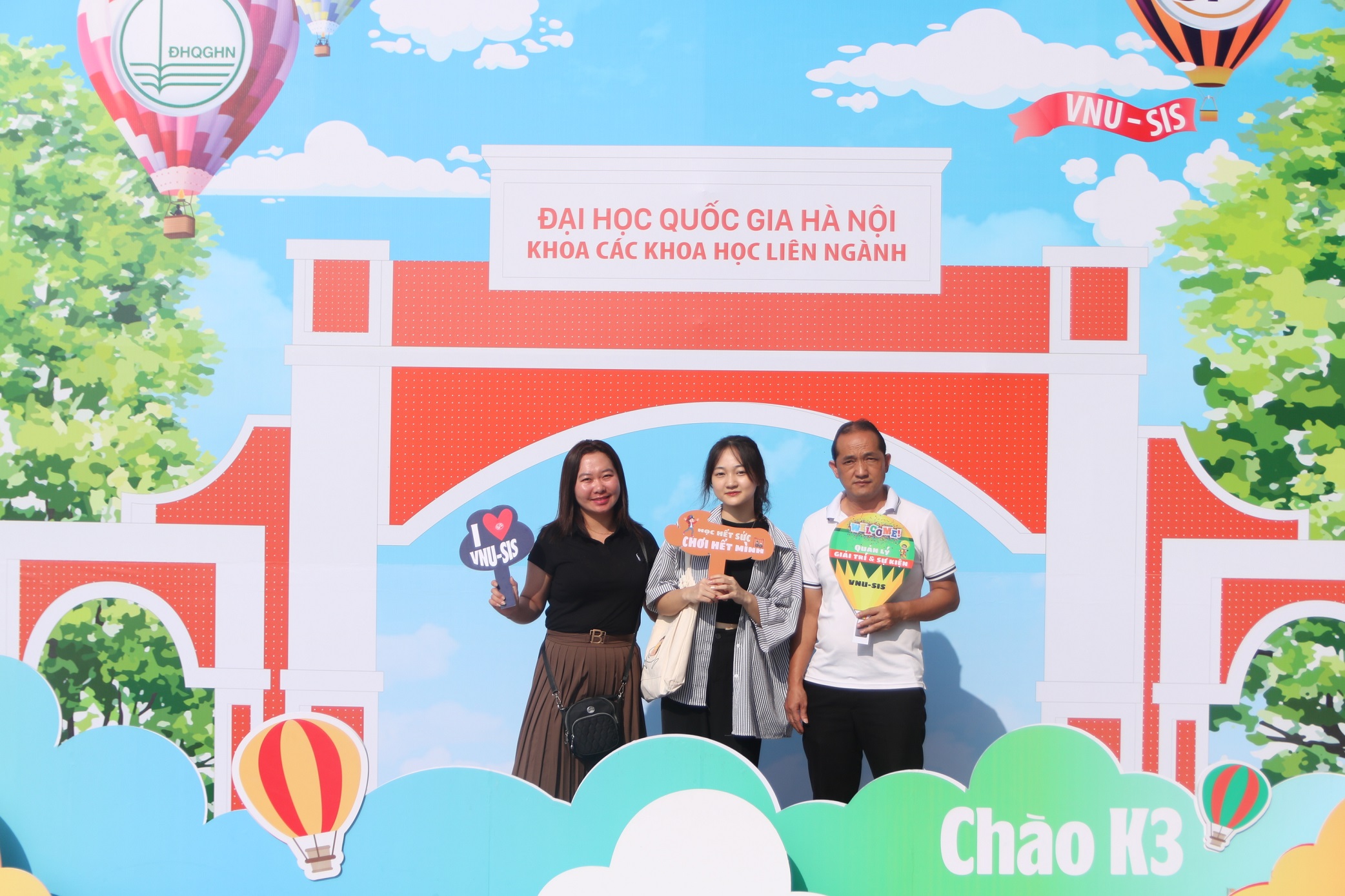 VNU-SIS nhập học cho hơn 800 tân sinh viên QH-2023