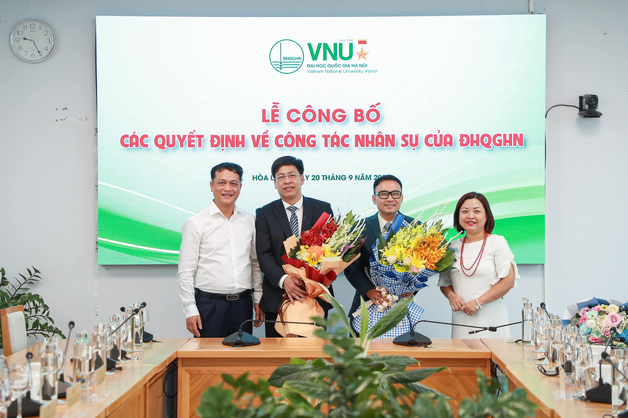 Lễ bổ nhiệm chức danh phó chủ nhiệm Khoa Các khoa học liên ngành, Đại học Quốc gia Hà Nội
