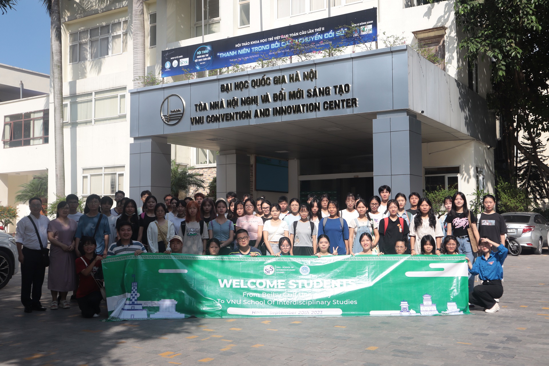 Đón sinh viên quốc tế từ Đại học Vịnh Bắc Bộ