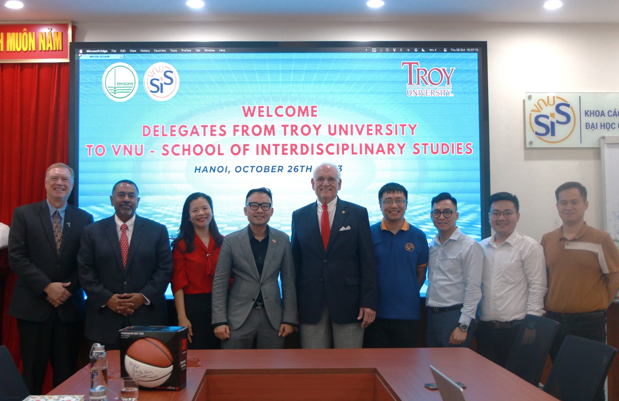 Tiếp đón và hợp tác với Trường Đại học Troy, Hoa Kỳ
