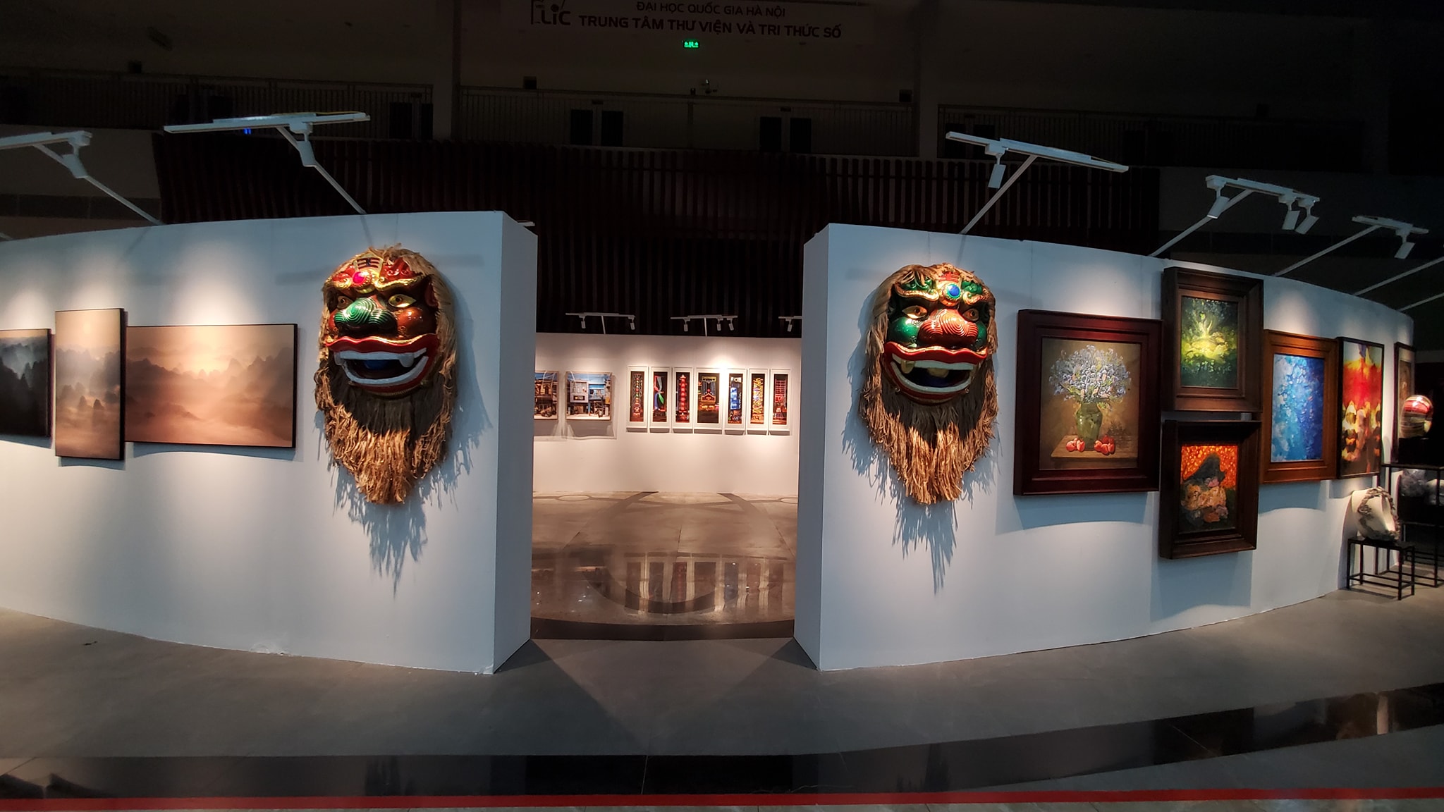 Thư Giám đốc Đại học Quốc gia Hà Nội chúc mừng Triển lãm Dòng chảy kết nối