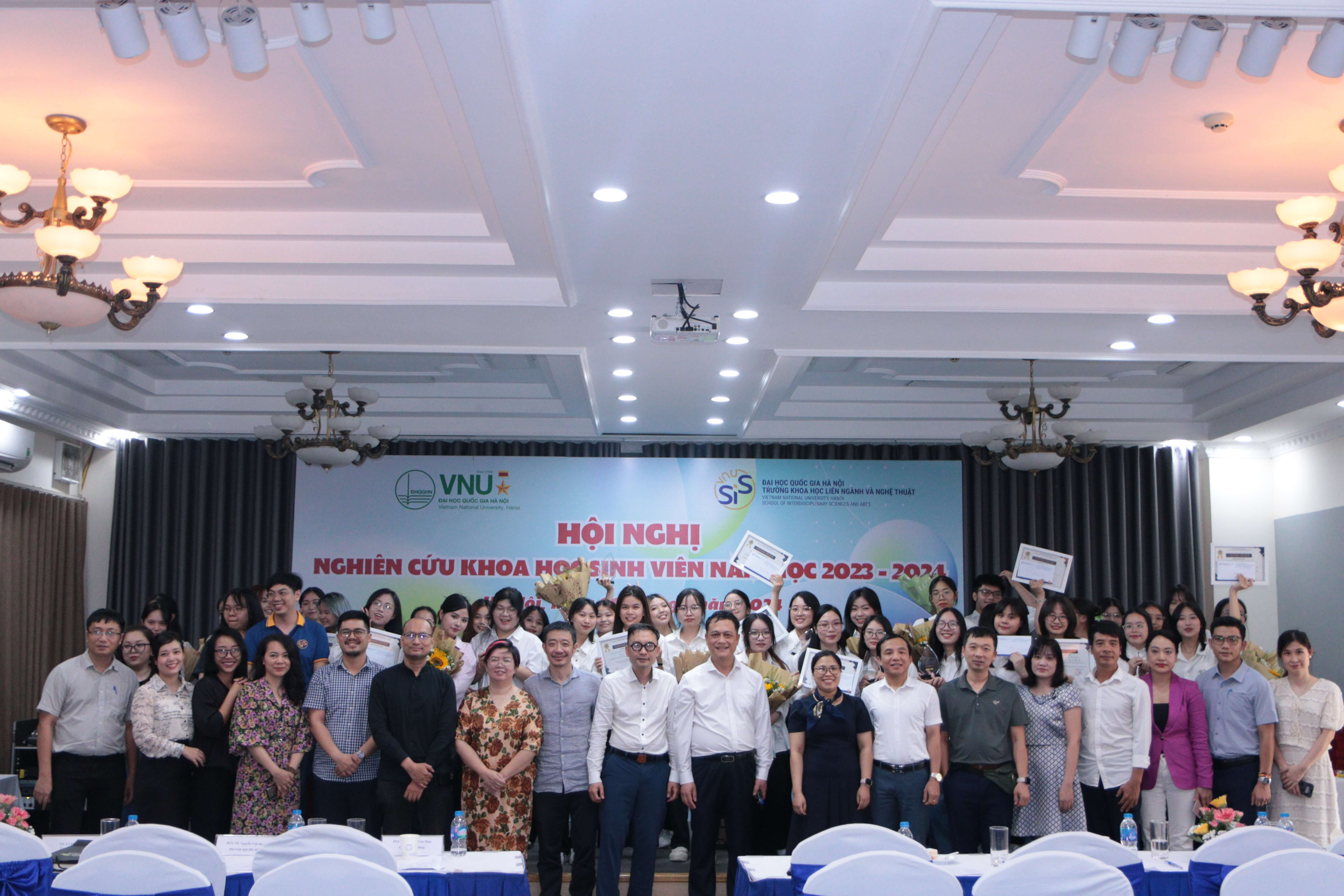Hội nghị nghiên cứu khoa học sinh viên lần thứ 2 năm 2023-2024, Trường Khoa học liên ngành và Nghệ thuật, Đại học Quốc gia Hà Nội