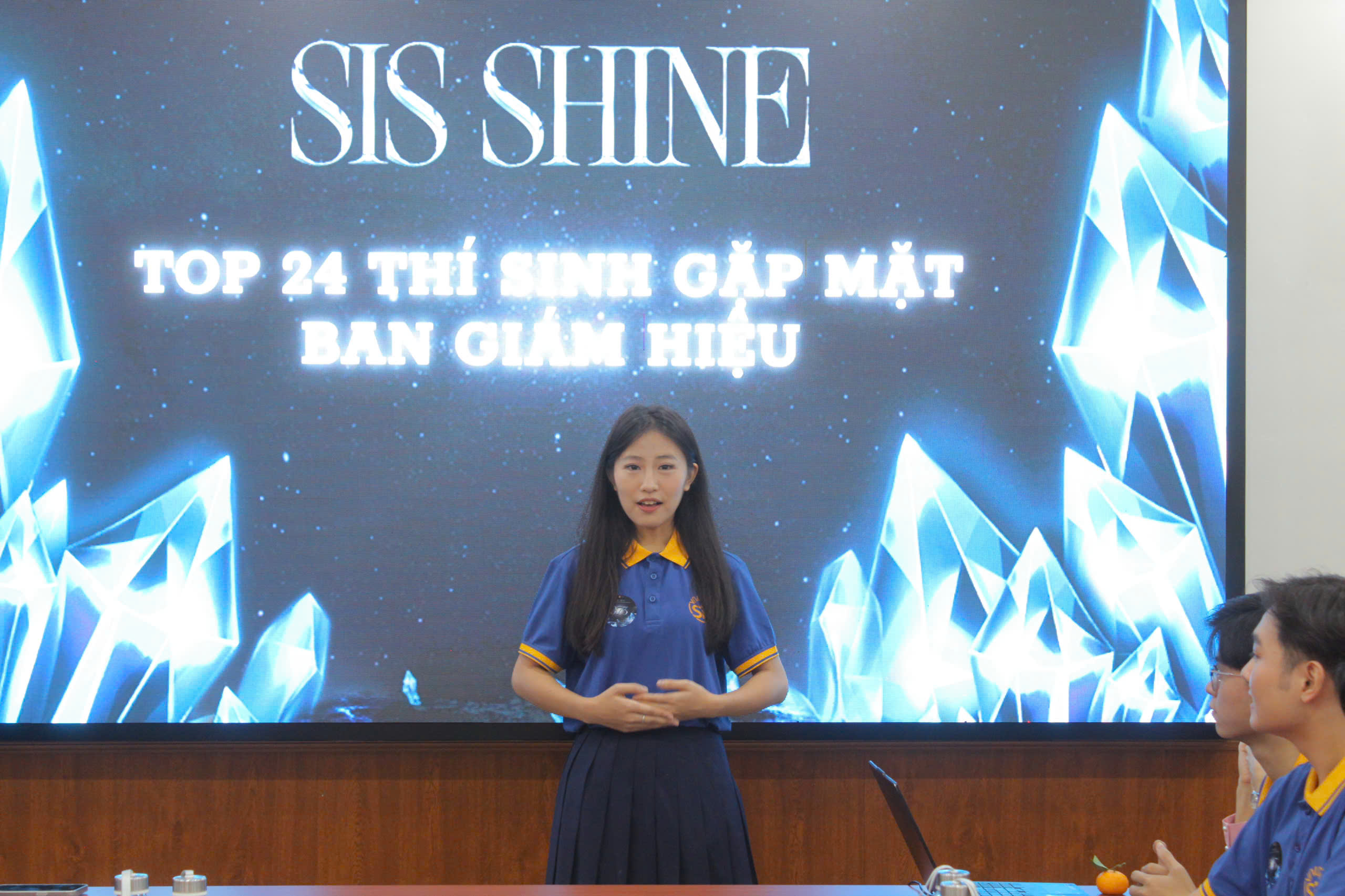 "SIS Shine 2024" - sân chơi thú vị với sinh viên quốc tế