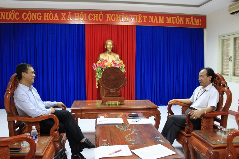 Hợp tác giữa Khoa Các khoa học liên ngành và Trường Đại học Tây Nguyên