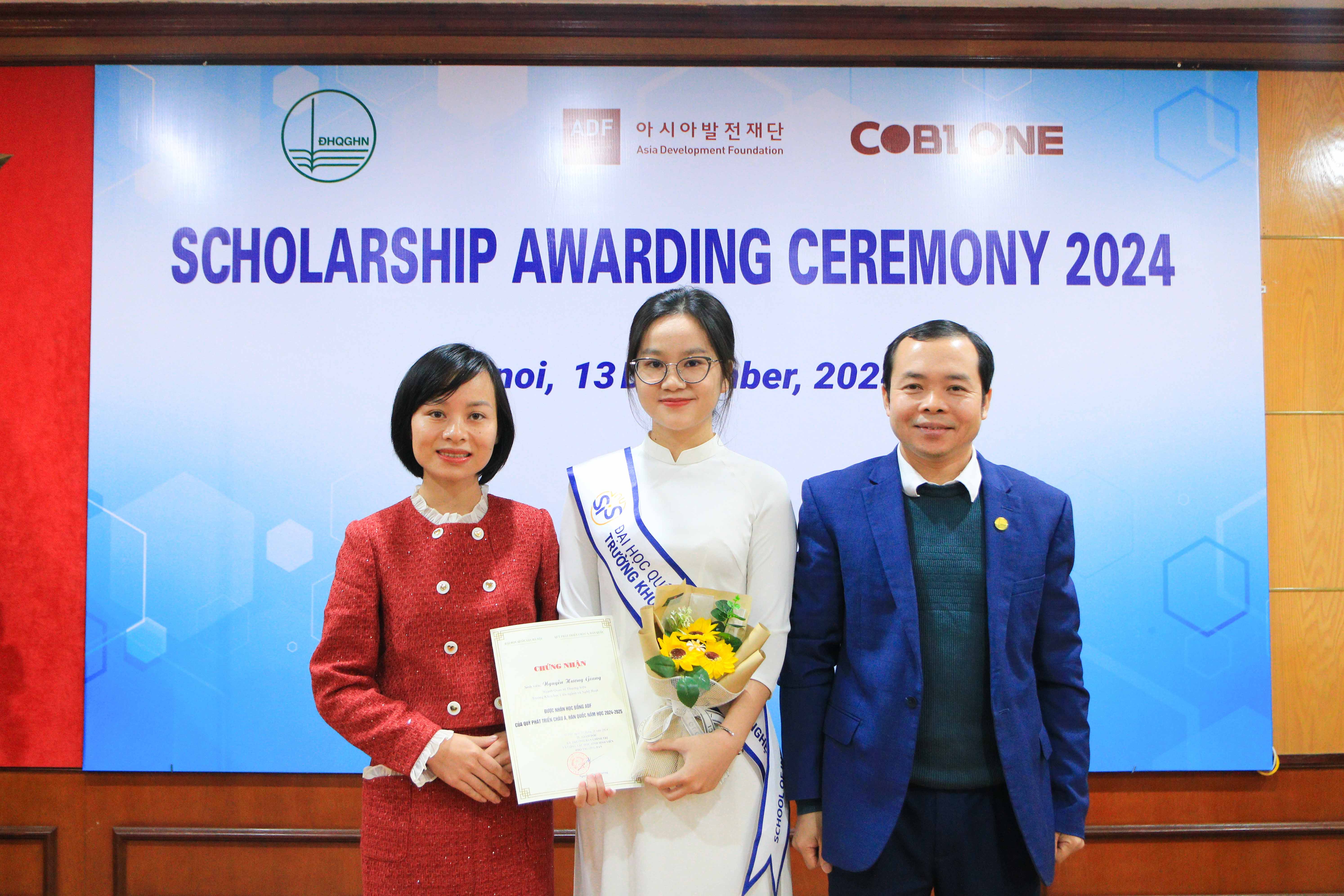 Sinh viên SIS nhận học bổng ADF năm học 2024-2025