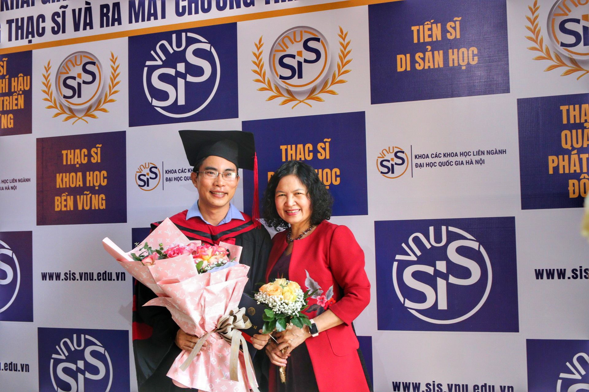 Khám phá 7 chương trình đào tạo sau đại học dẫn đầu xu hướng tại VNU-SIS