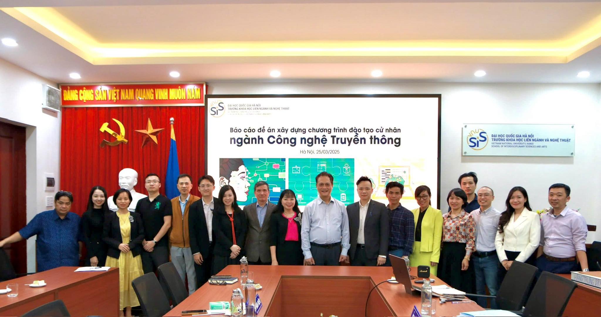 Thẩm định chương trình đào tạo cử nhân Công nghệ truyền thông số: Đào tạo liên ngành - Vững chuyên môn kỷ nguyên số