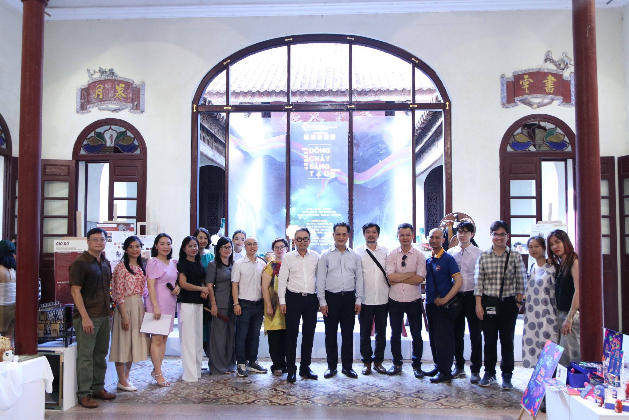 Dòng chảy sáng tạo 2025: Bài tập đầu tay của sinh viên VNU-SIS lan tỏa tinh thần sáng tạo mới